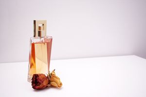 Вижте нашите дамски парфюми 3